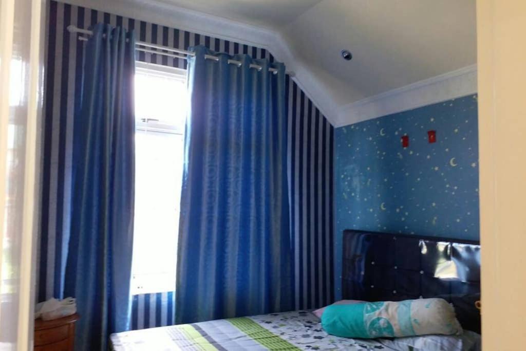 Villa Nils Cianjur Bagian luar foto